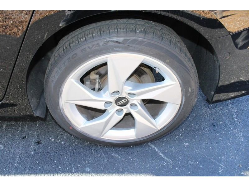 Used 2024 Audi A3 2.0T Premium image 8