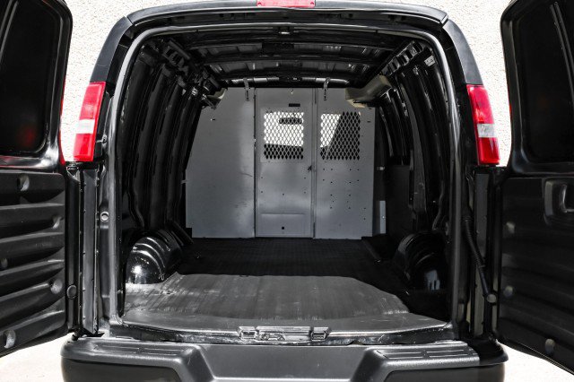 Used 2021 Chevrolet Express 2500 w/ Driver Convenience Package image 45