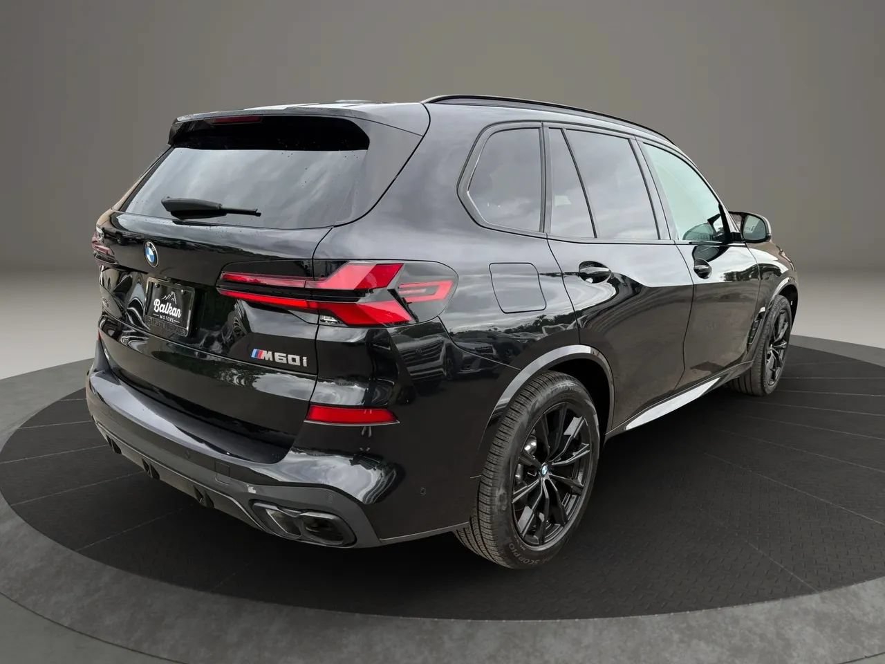 Used 2024 BMW X5 M60i w/ Executive Package AWD/4WD image 6