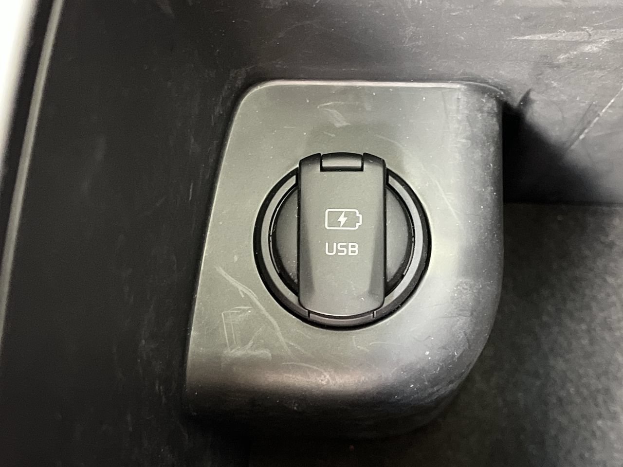 Used 2019 Kia Sorento EX AWD/4WD image 26
