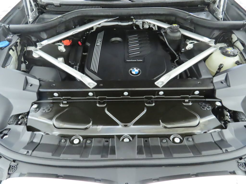 Used 2020 BMW X7 xDrive40i w/ Premium Package AWD/4WD image 30