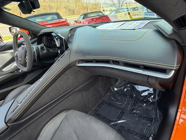Used 2023 Chevrolet Corvette Stingray Premium Conv w/ Z51 Performance Package image 47