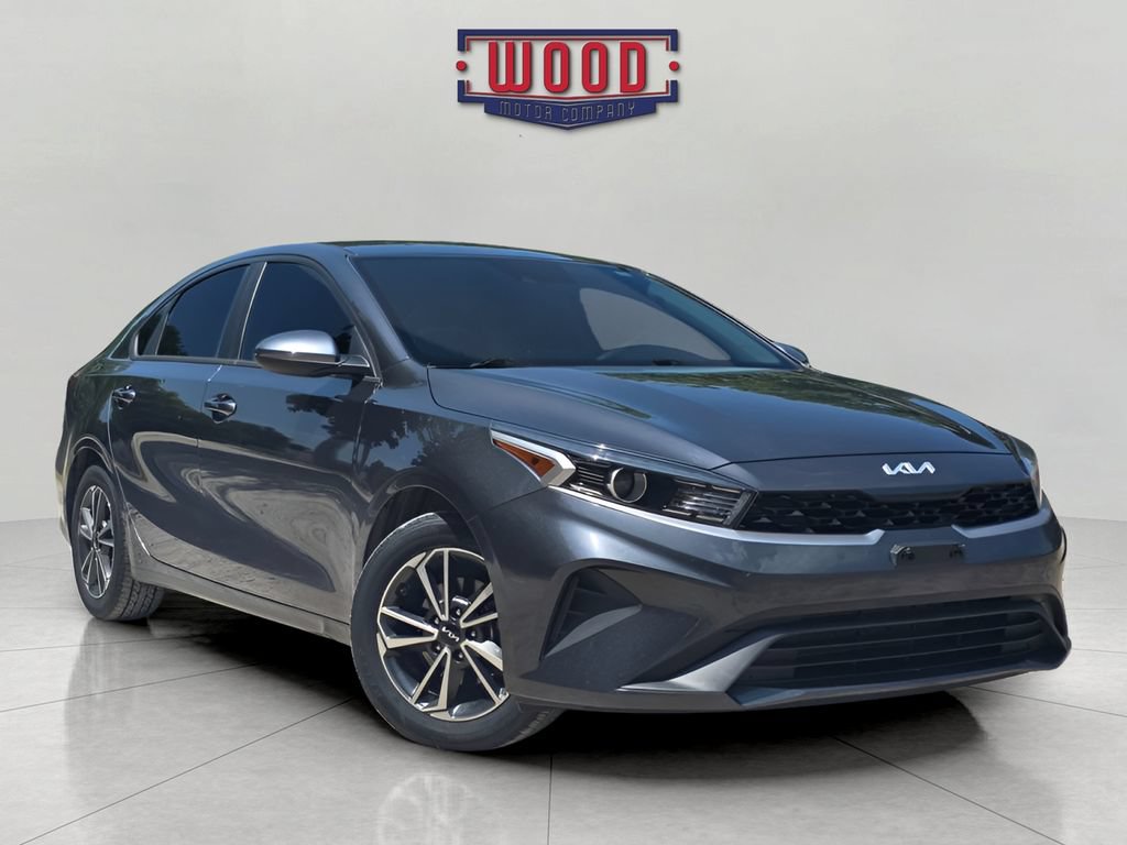 Used 2023 Kia Forte LXS FWD image 1