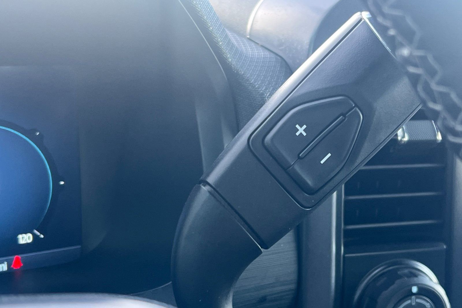 Used 2024 Ford F150 XLT w/ Mobile Office Package image 22