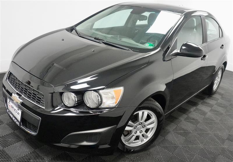 Used 2012 Chevrolet Sonic LS image 2