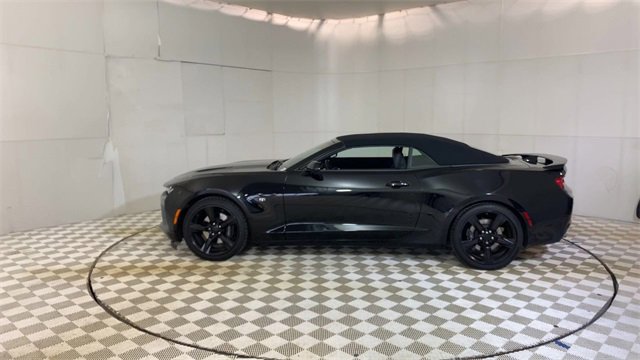 Used 2016 Chevrolet Camaro SS image 5