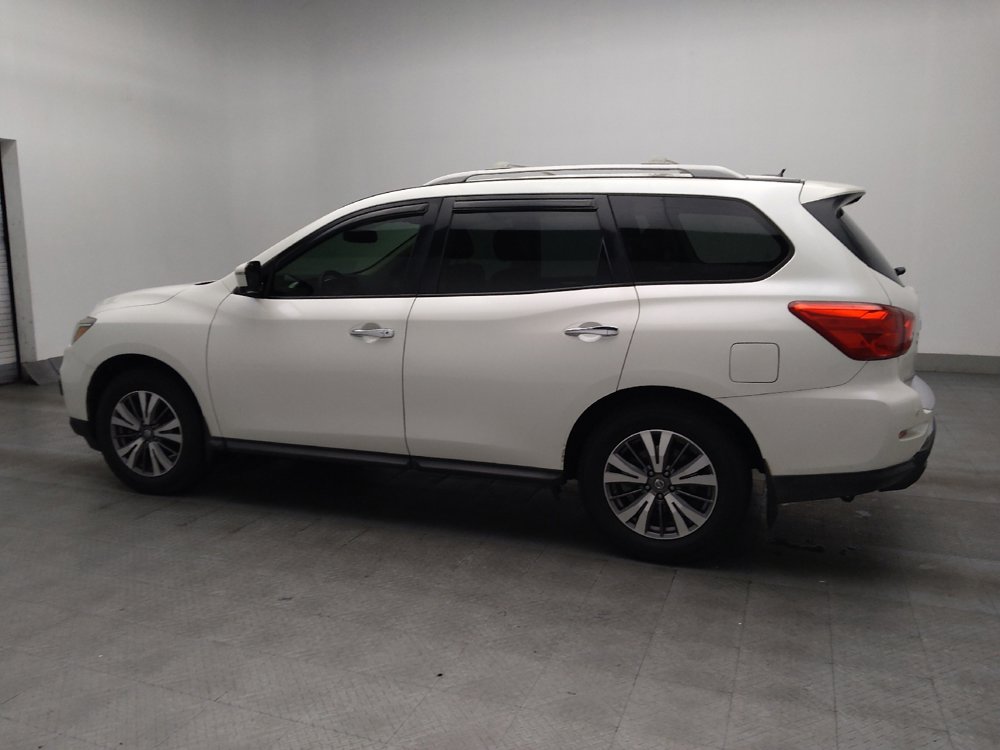 Used 2017 Nissan Pathfinder SL FWD image 3
