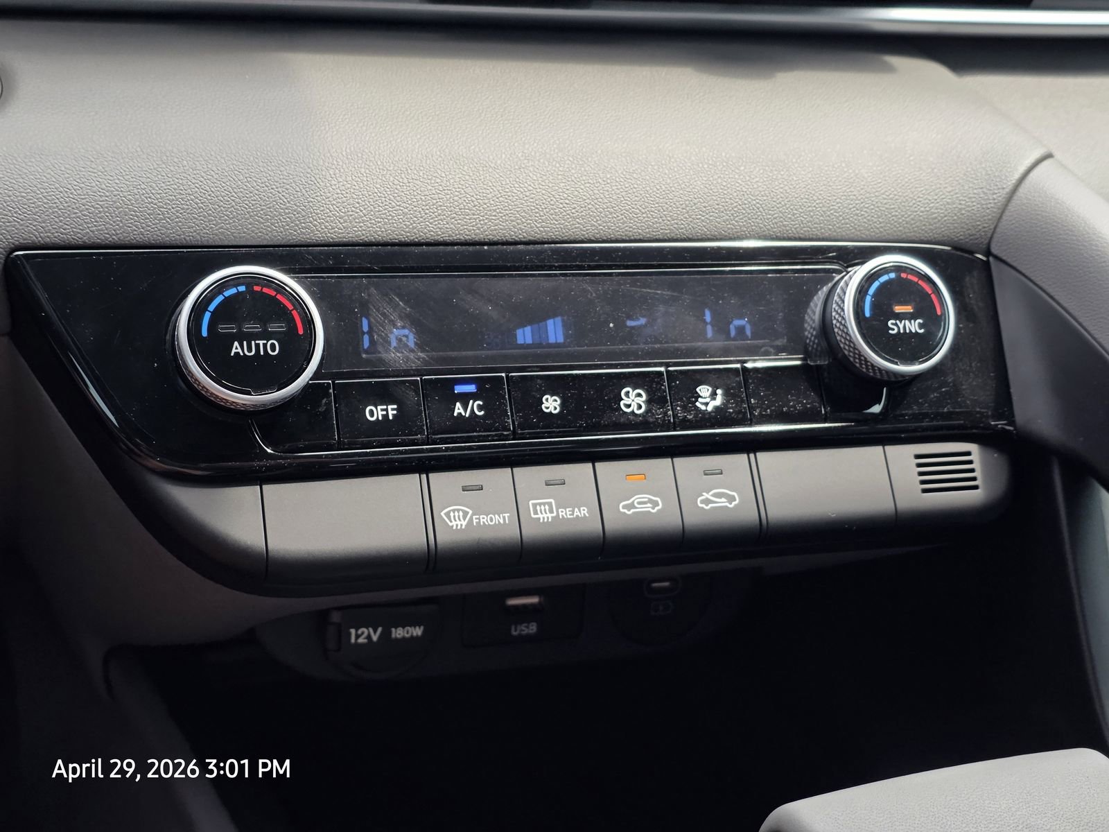 Certified 2025 Hyundai Elantra Sport FWD image 21