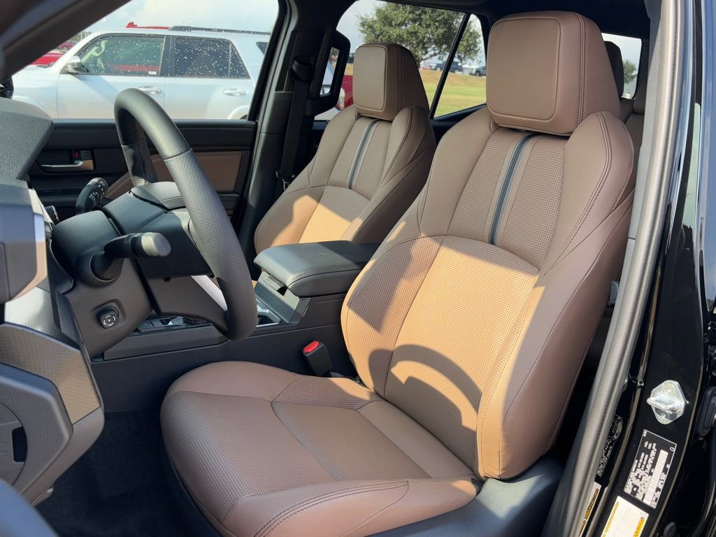 New 2025 Toyota 4Runner Limited image 13