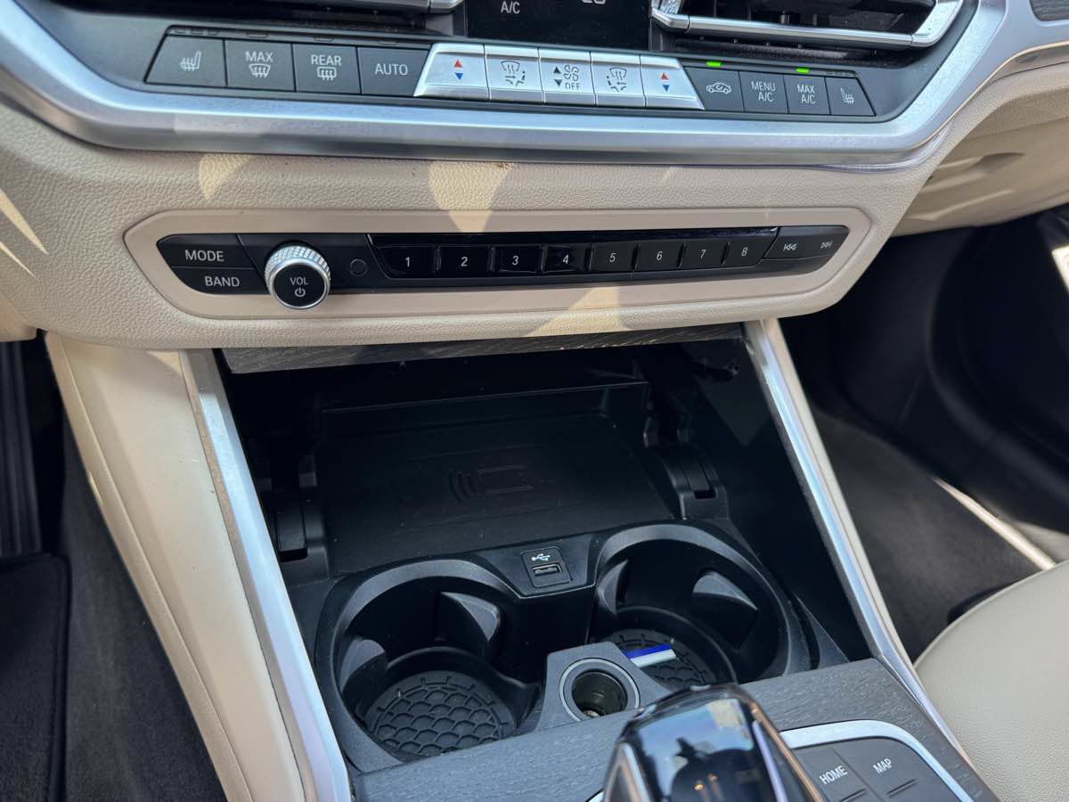 Used 2020 BMW 330i Sedan w/ Premium Package RWD image 30