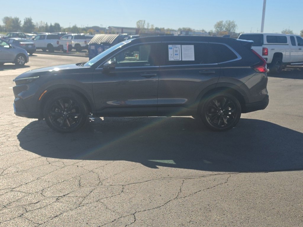 Used 2025 Honda CR-V Sport Touring image 4