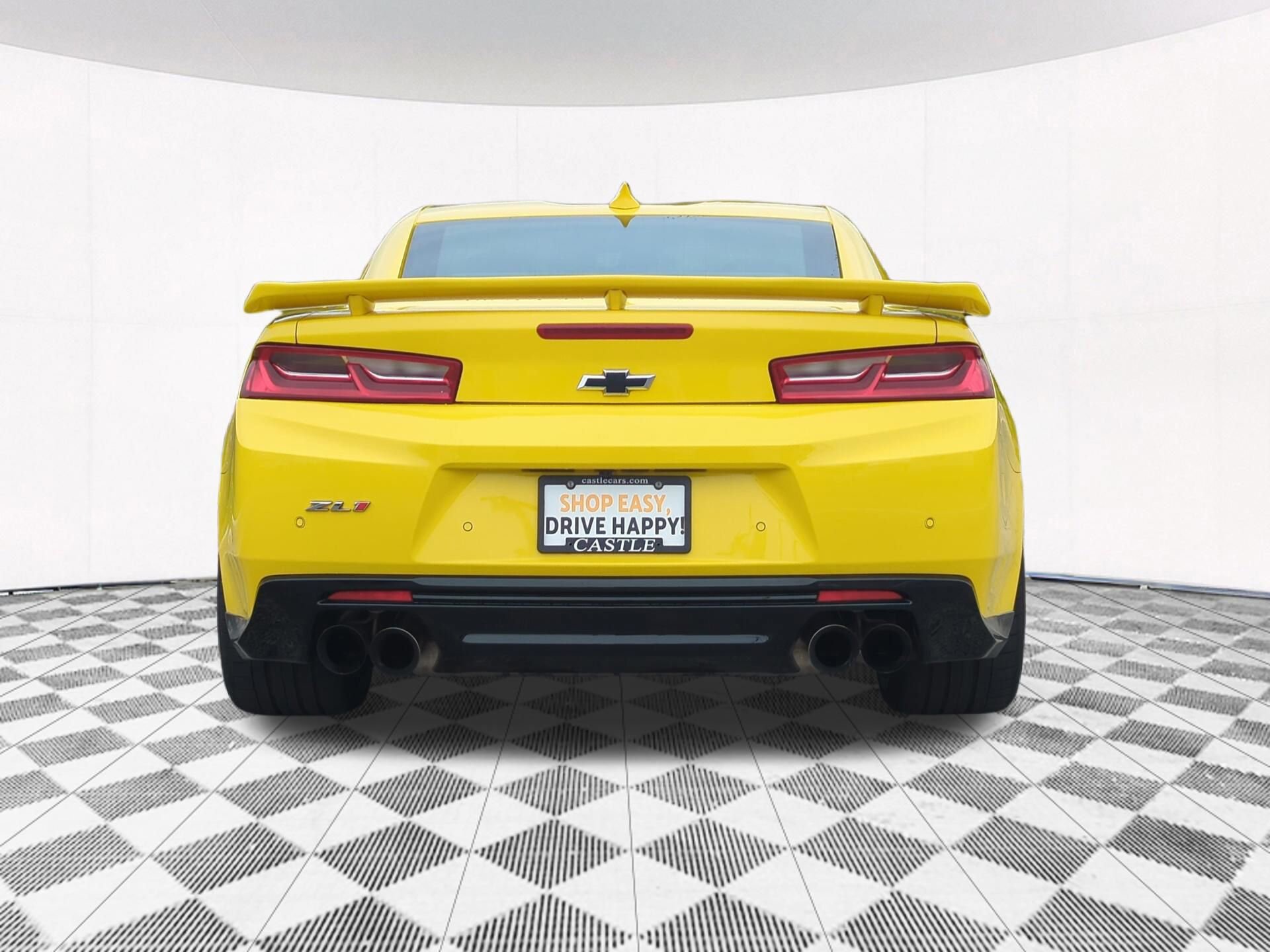 Used 2018 Chevrolet Camaro ZL1 RWD image 7