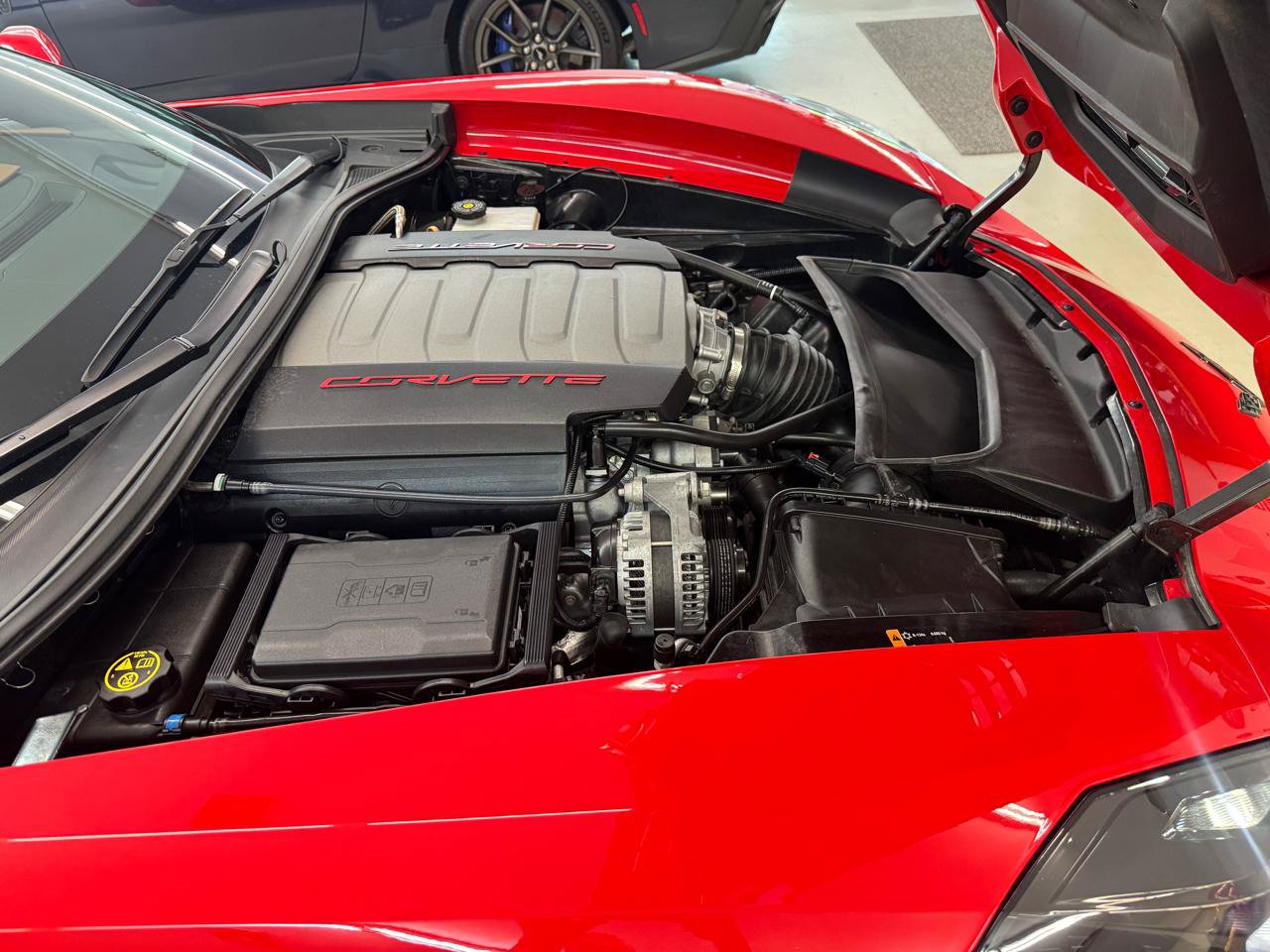 Used 2019 Chevrolet Corvette Convertible w/ 2LT w/ 2LT Preferred Equipment Group RWD image 23