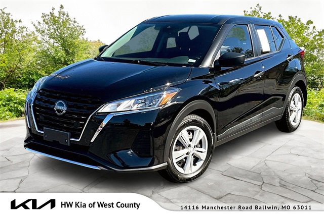 Used 2022 Nissan Kicks S