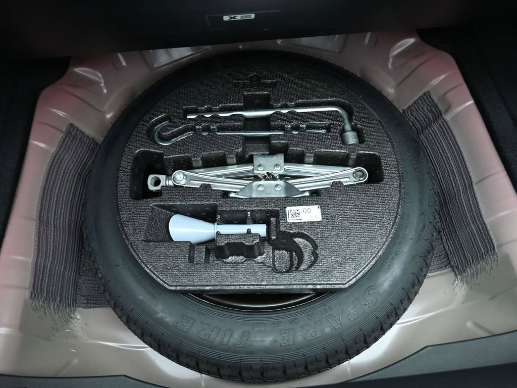 Certified 2025 Honda Civic Sport image 22