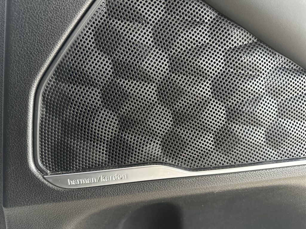 Used 2023 Hyundai Santa Fe Limited image 36