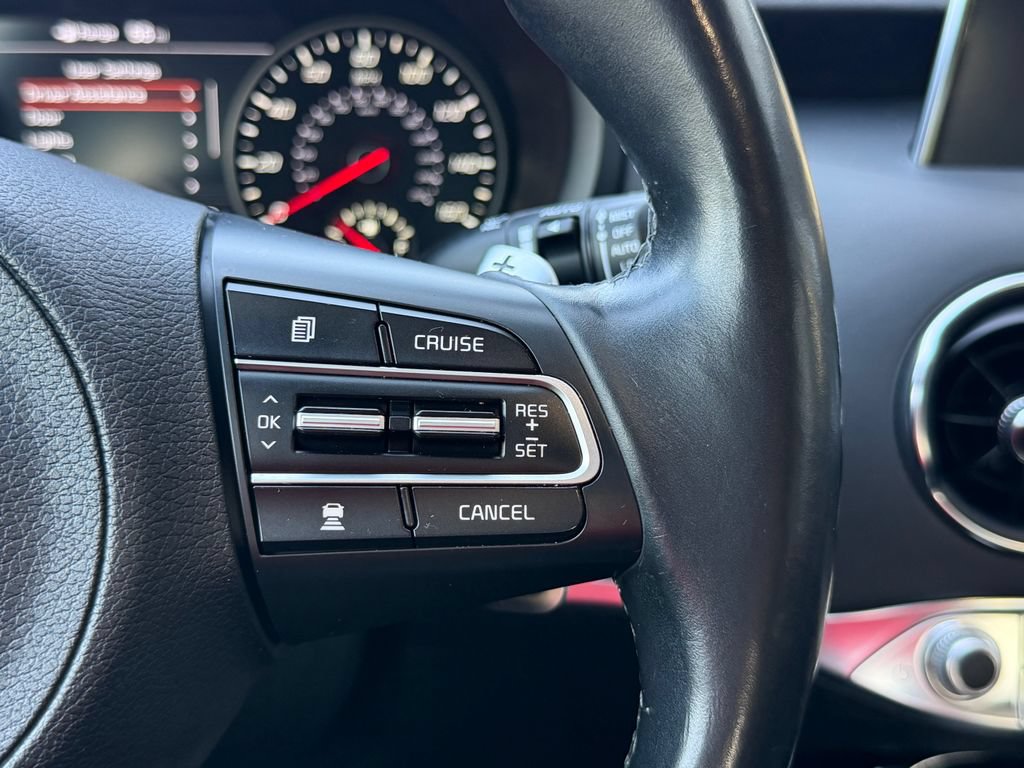 Used 2018 Kia Stinger Premium AWD/4WD image 16