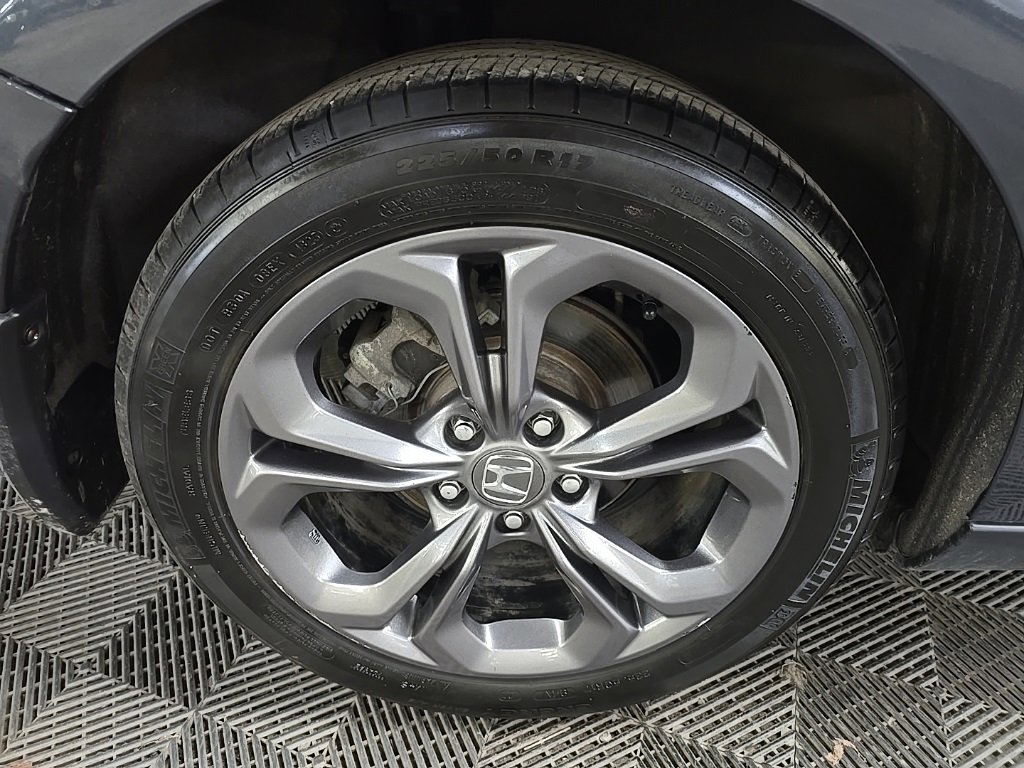 Used 2023 Honda Accord EX image 14