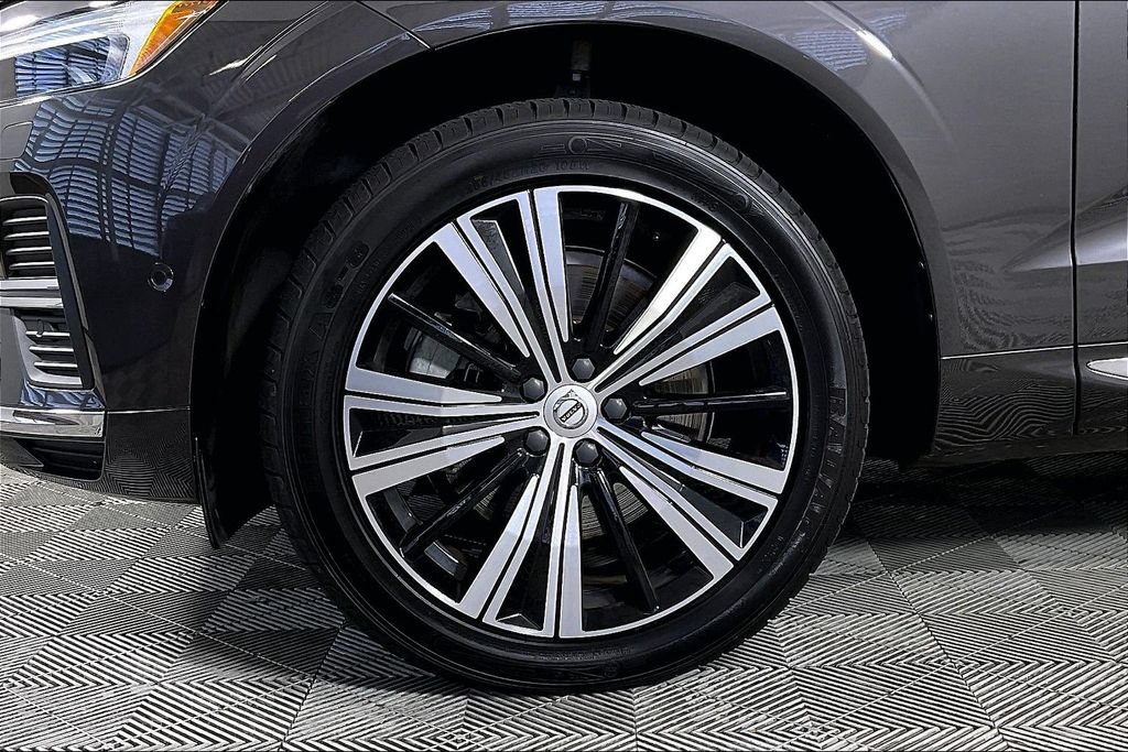 Used 2023 Volvo XC60 T8 Plus AWD/4WD image 8