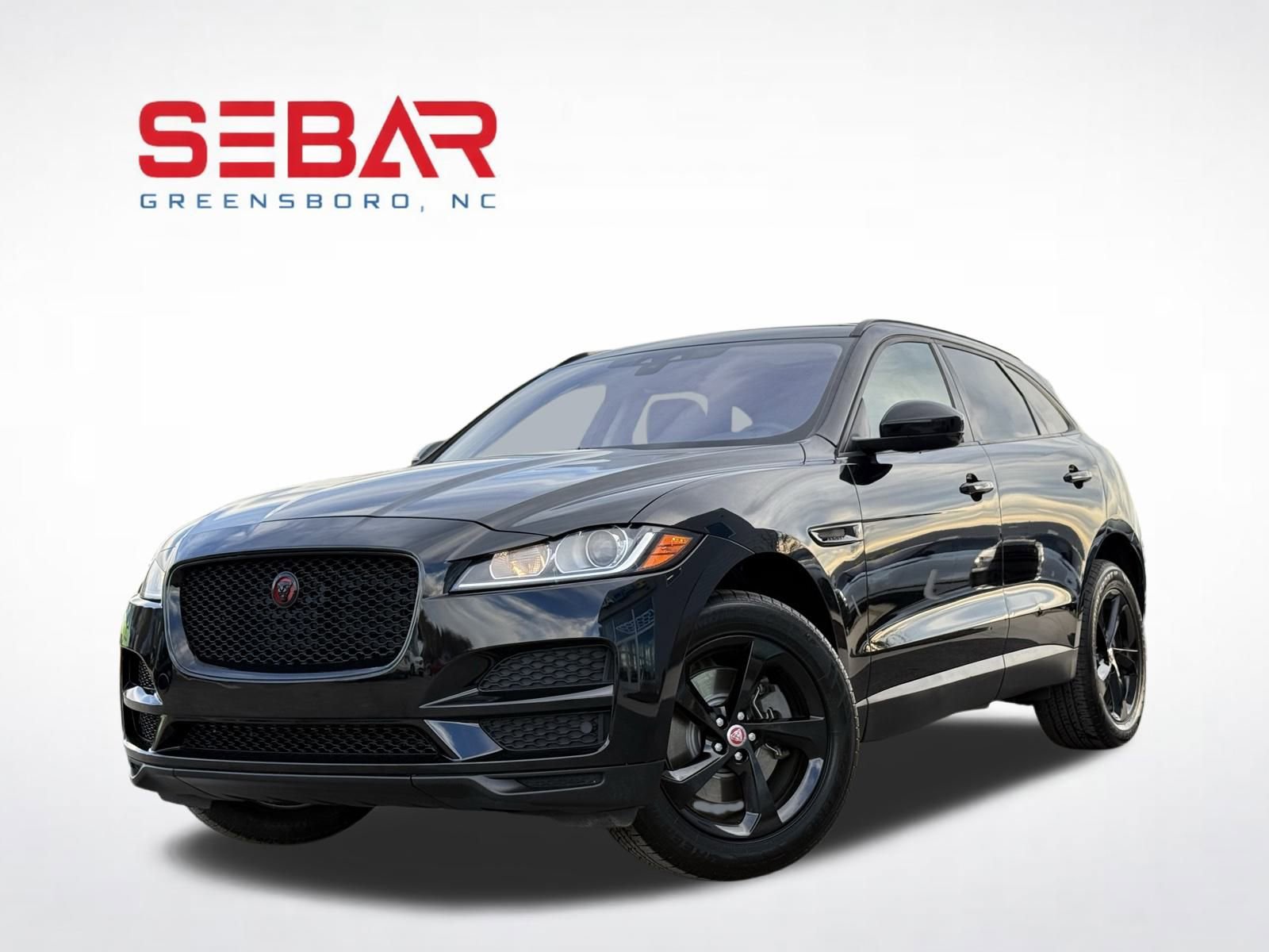 Used 2018 Jaguar F-PACE Premium image 1