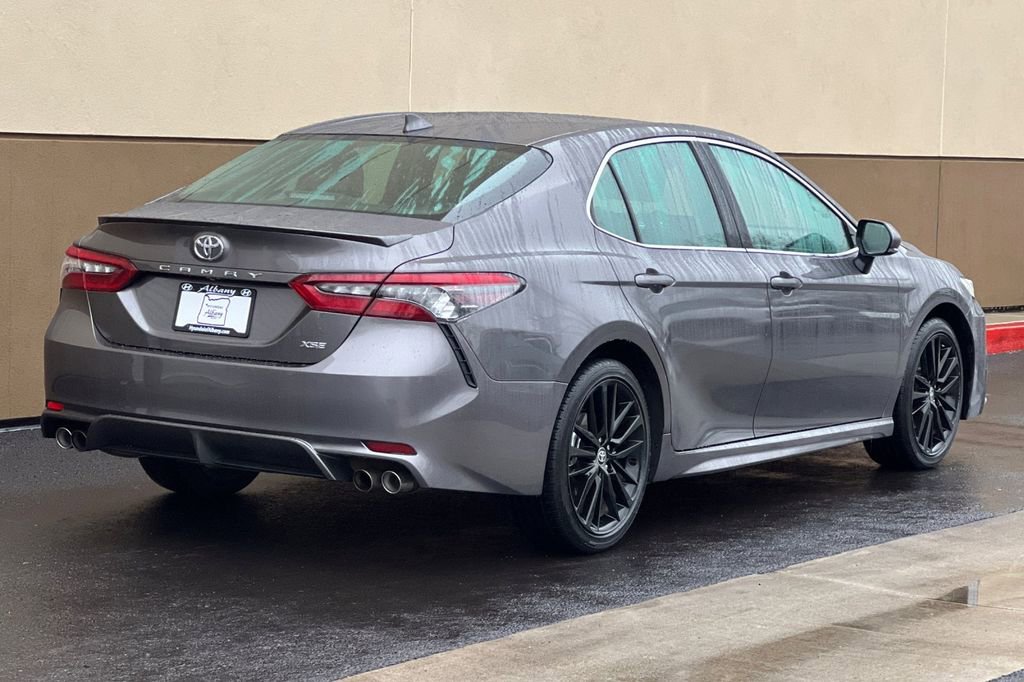 Used 2024 Toyota Camry XSE image 4