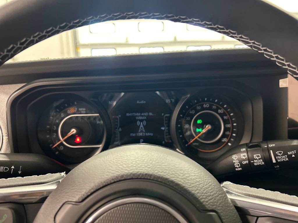 New 2025 Jeep Wrangler Sahara image 21