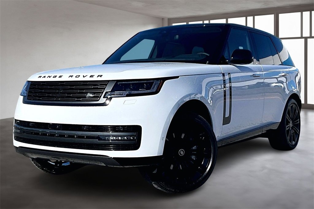 New 2025 Land Rover Range Rover SE