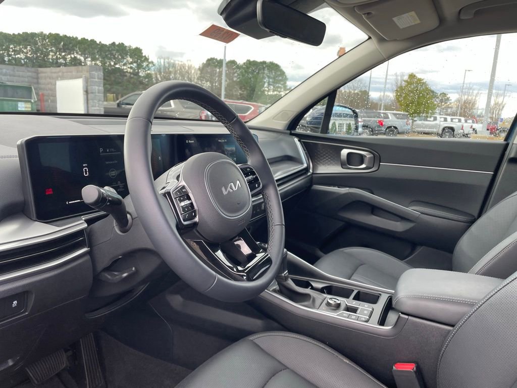 New 2025 Kia Sorento S AWD/4WD image 10