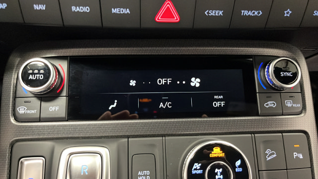 Used 2025 Hyundai Palisade Calligraphy AWD/4WD image 18