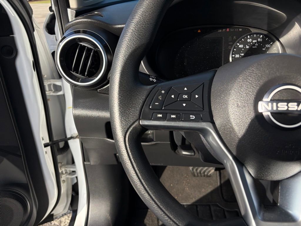 Certified 2023 Nissan Kicks SV FWD image 15