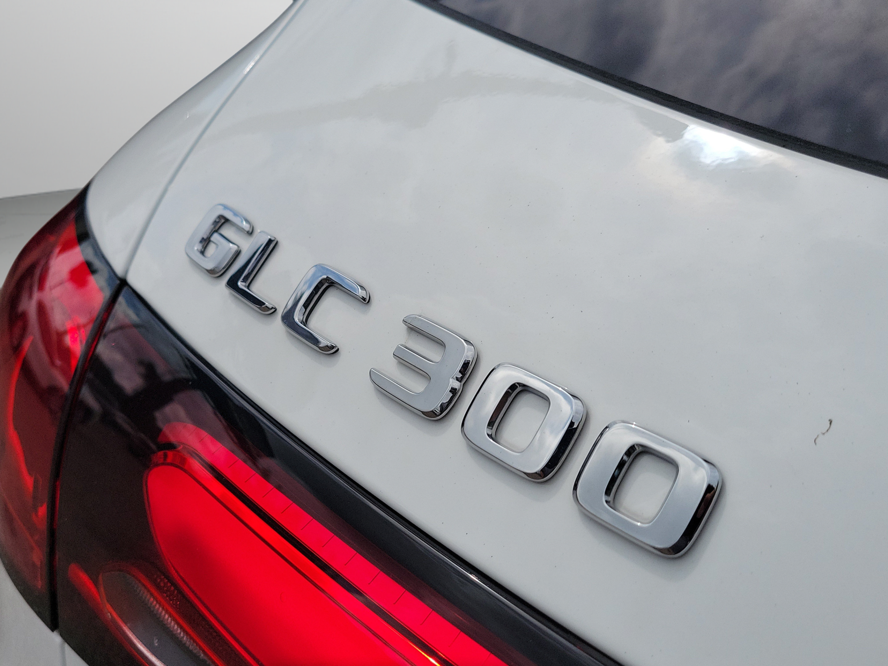 Certified 2026 Mercedes-Benz GLC 300 image 29