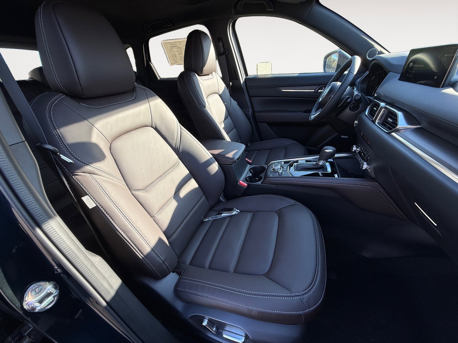 New 2025 MAZDA CX-5 Signature image 19