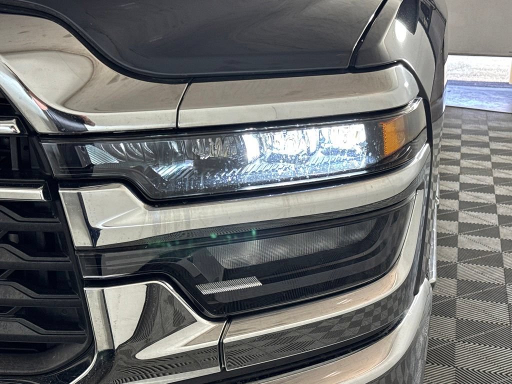 Used 2026 RAM 2500 Big Horn AWD/4WD image 42