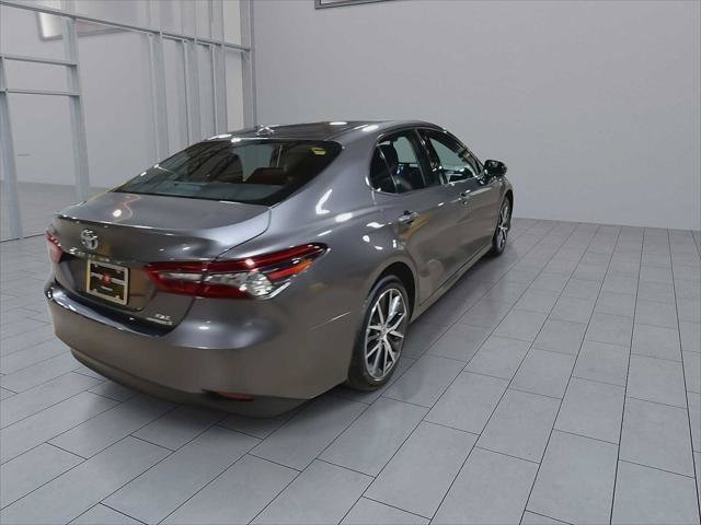 Certified 2023 Toyota Camry XLE FWD image 8