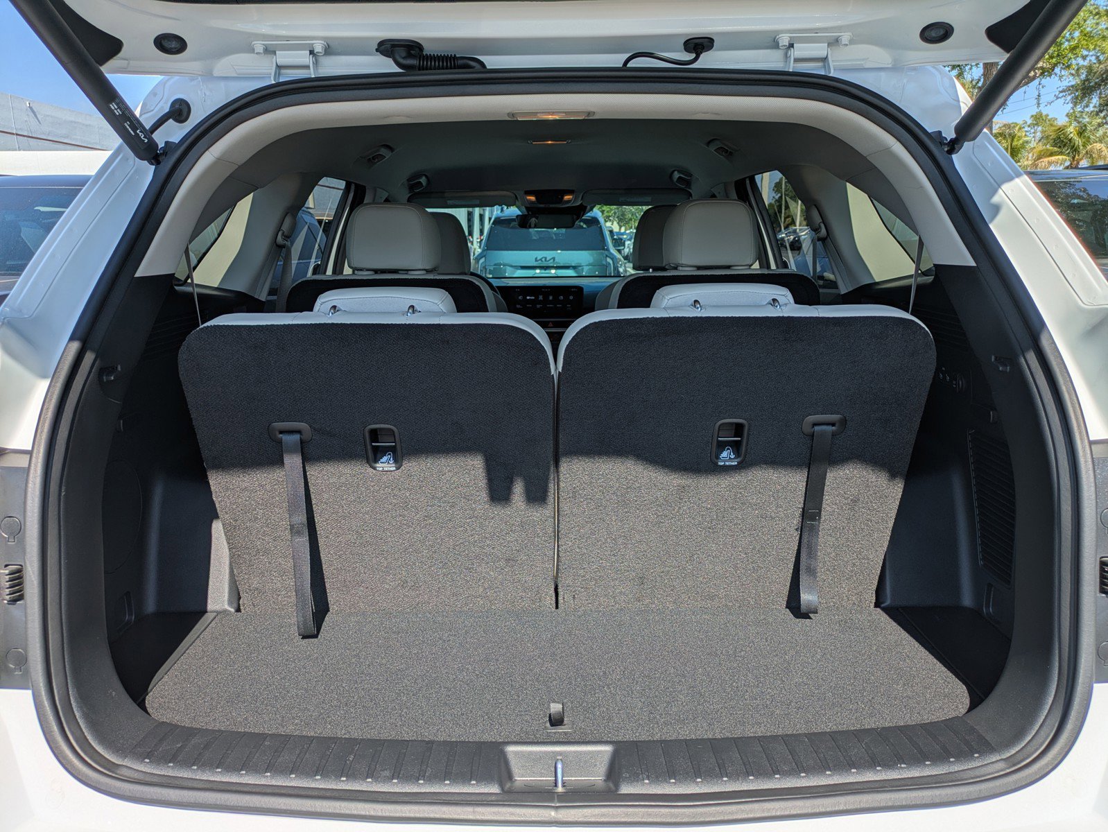 Certified 2025 Kia Sorento EX FWD image 10
