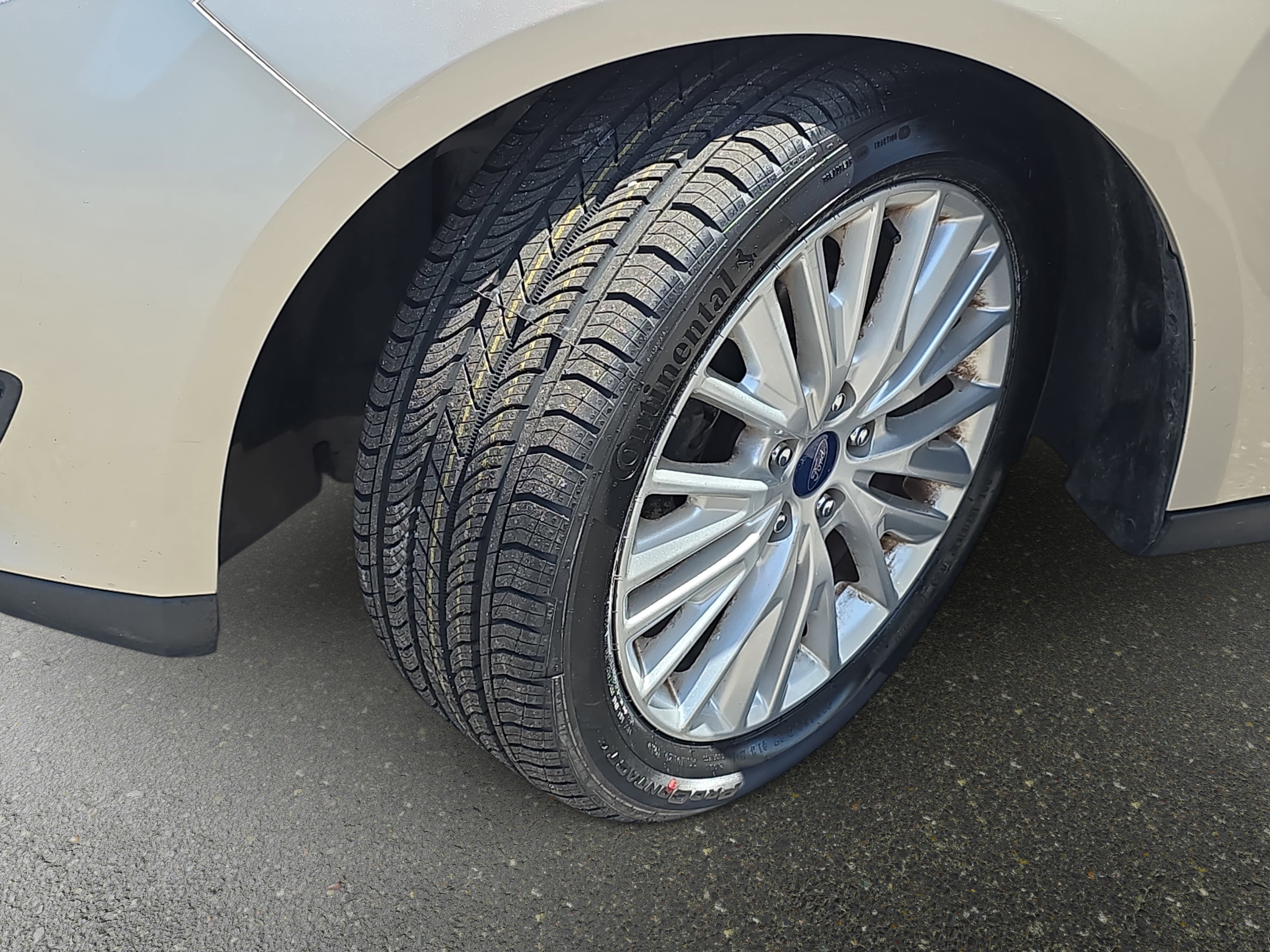 Used 2017 Ford Focus Titanium FWD image 31