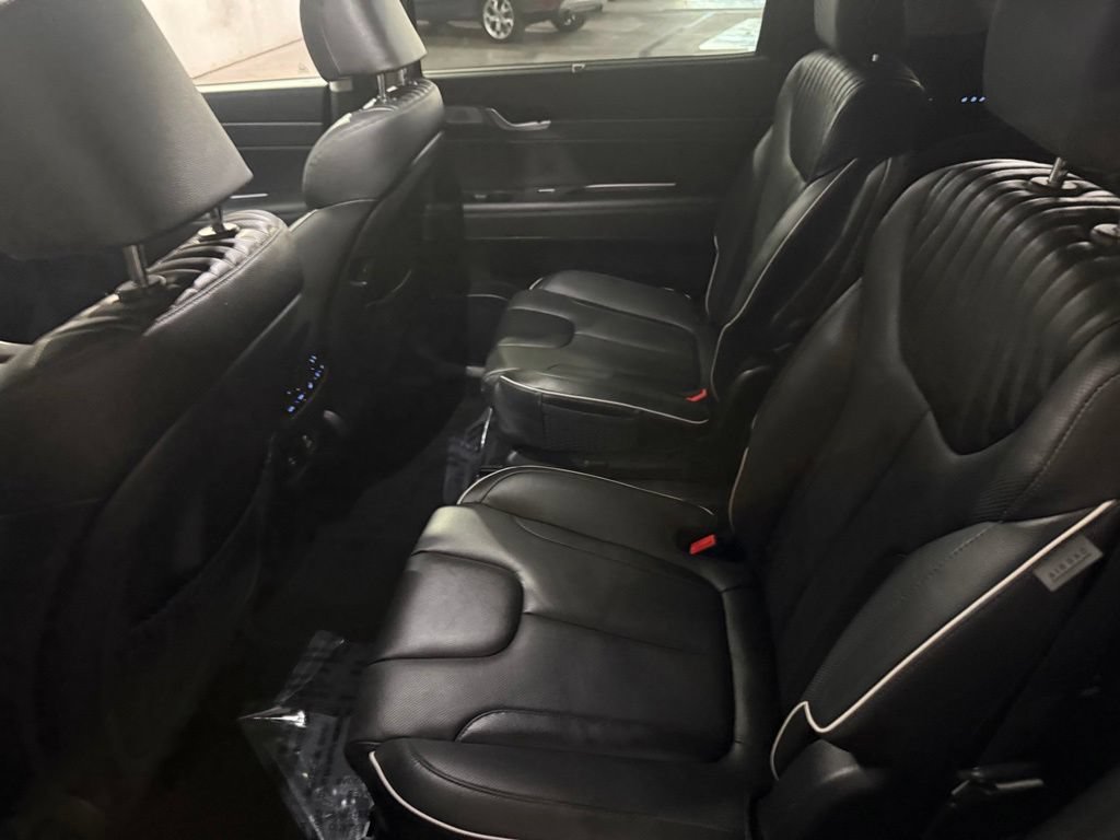 Used 2024 Hyundai Palisade Limited AWD/4WD image 33