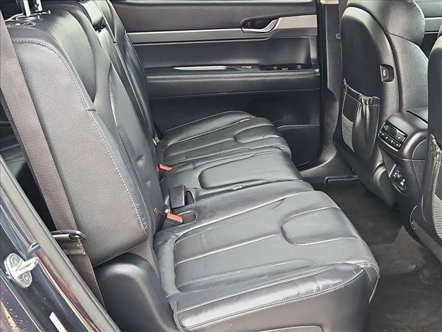 Used 2022 Hyundai Palisade SEL w/ 8P Bench Seat Package FWD image 23
