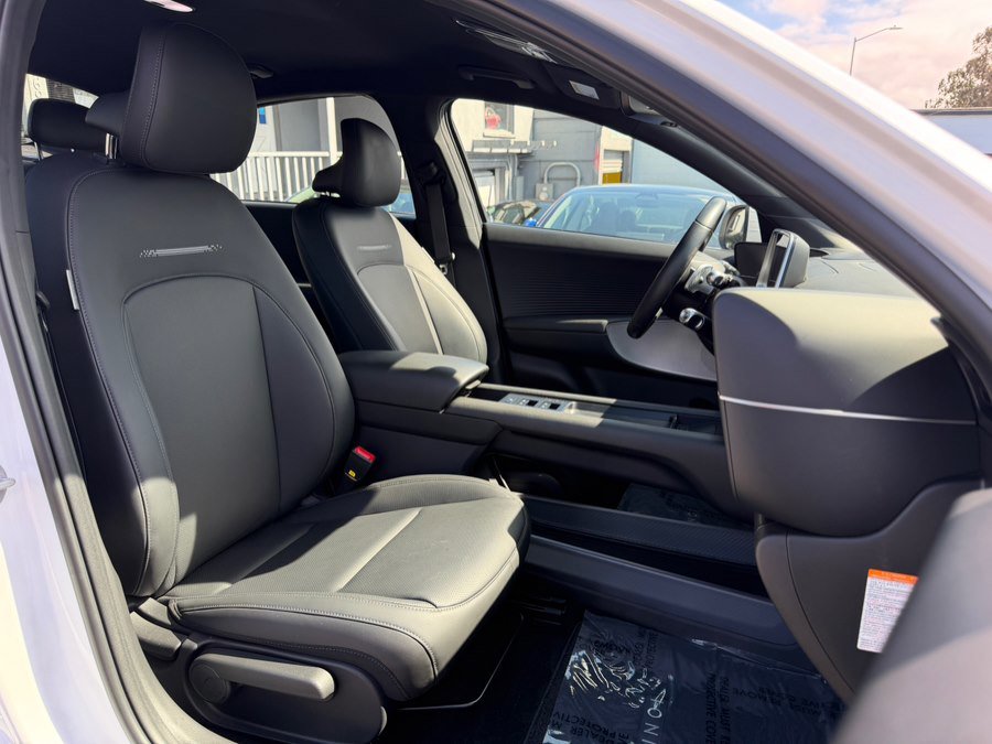 Used 2024 Hyundai Ioniq 6 SEL RWD image 33