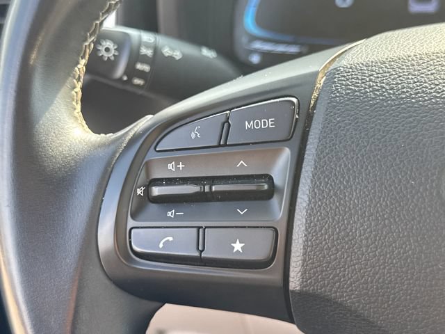 Used 2024 Hyundai Venue SEL FWD image 26