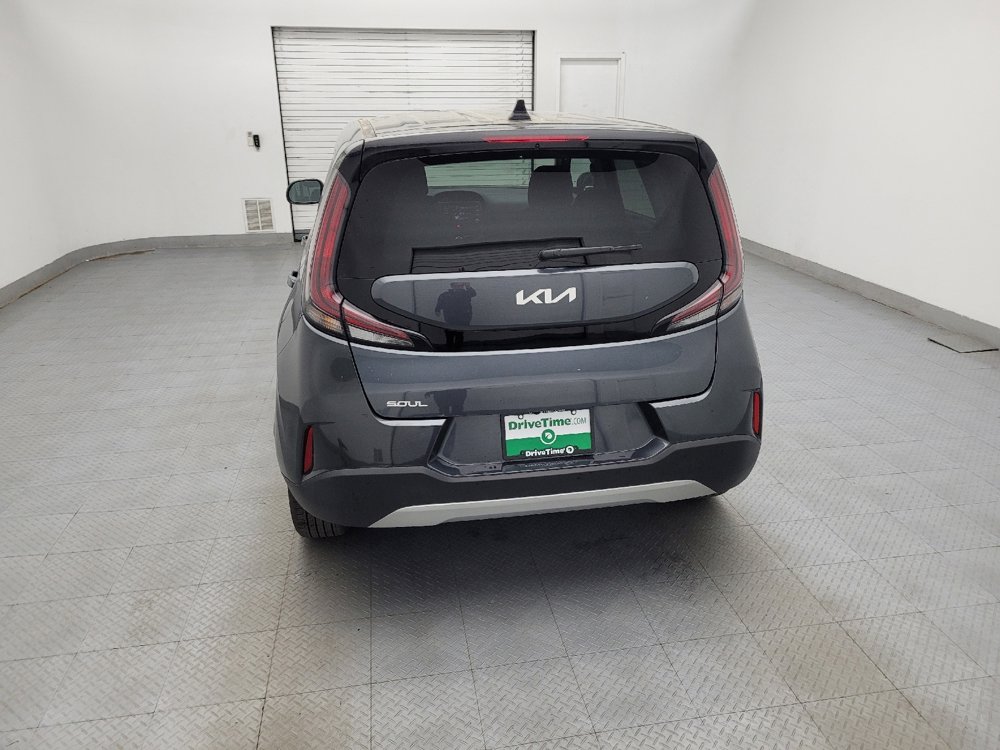 Used 2025 Kia Soul S FWD image 6