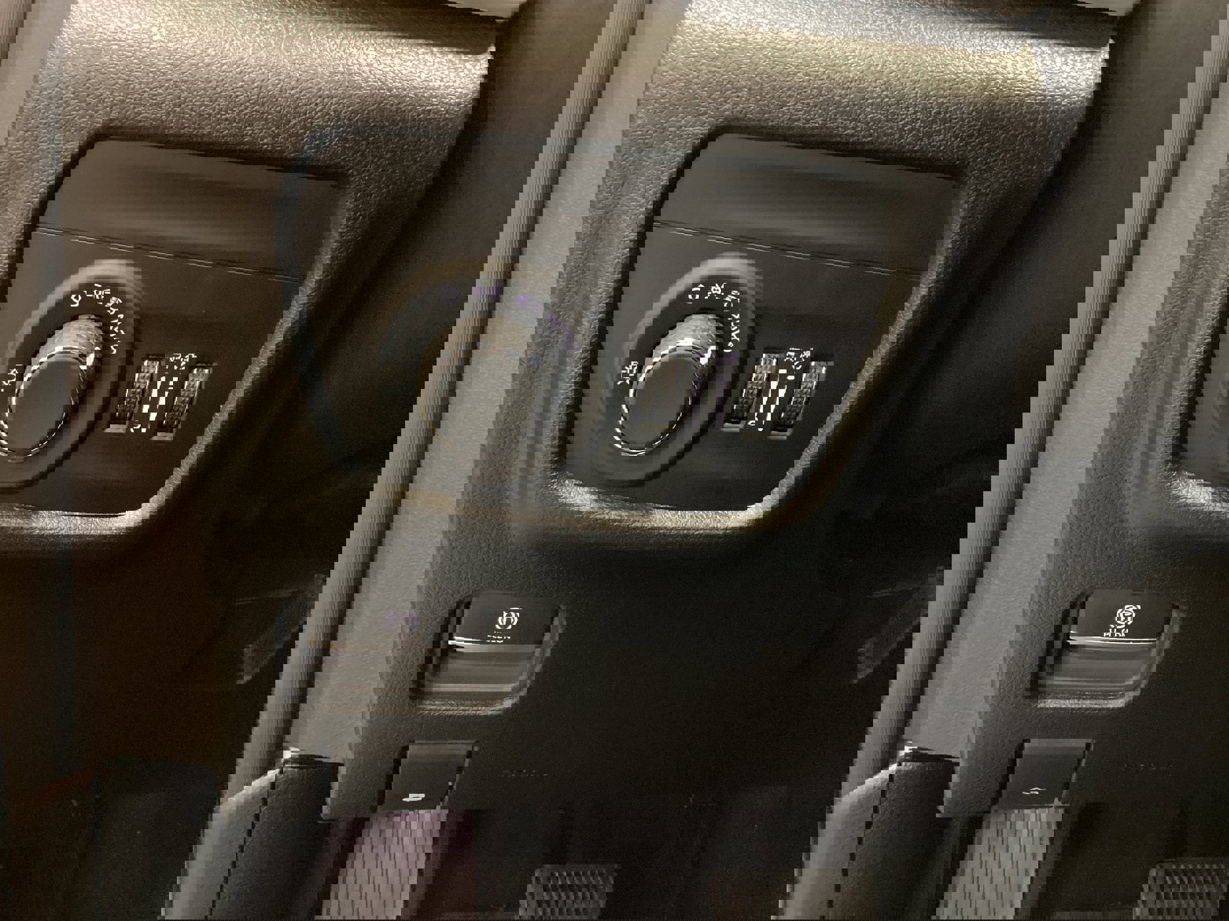 Used 2024 Jeep Grand Cherokee Altitude image 20