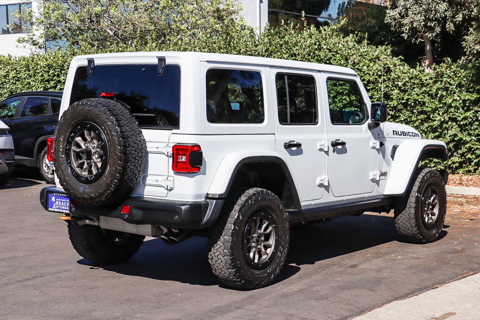 Used 2023 Jeep Wrangler Unlimited Rubicon 392 AWD/4WD image 6