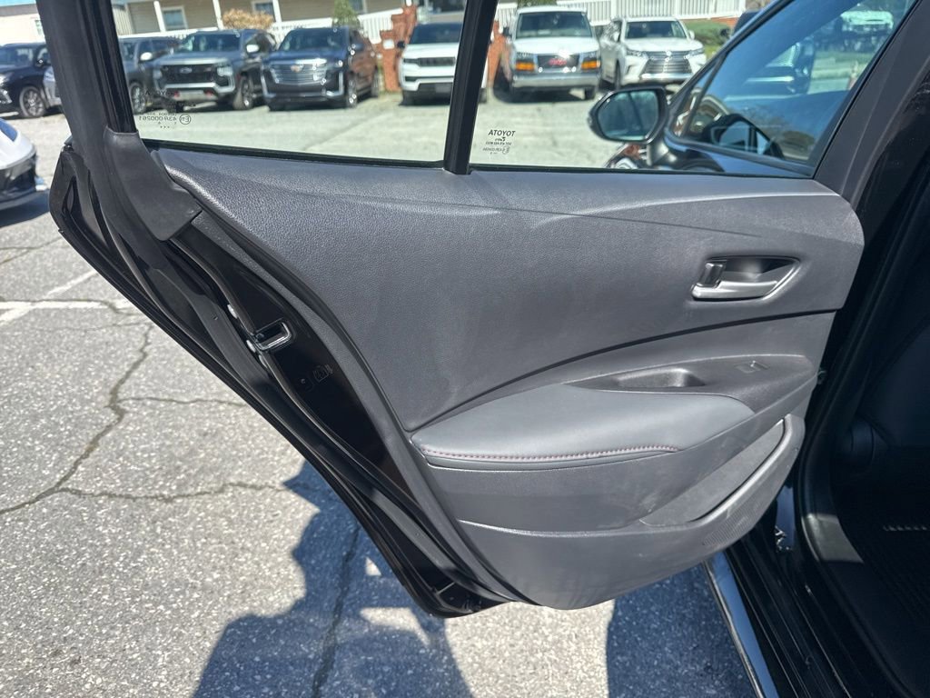 Used 2025 Toyota Corolla SE image 24