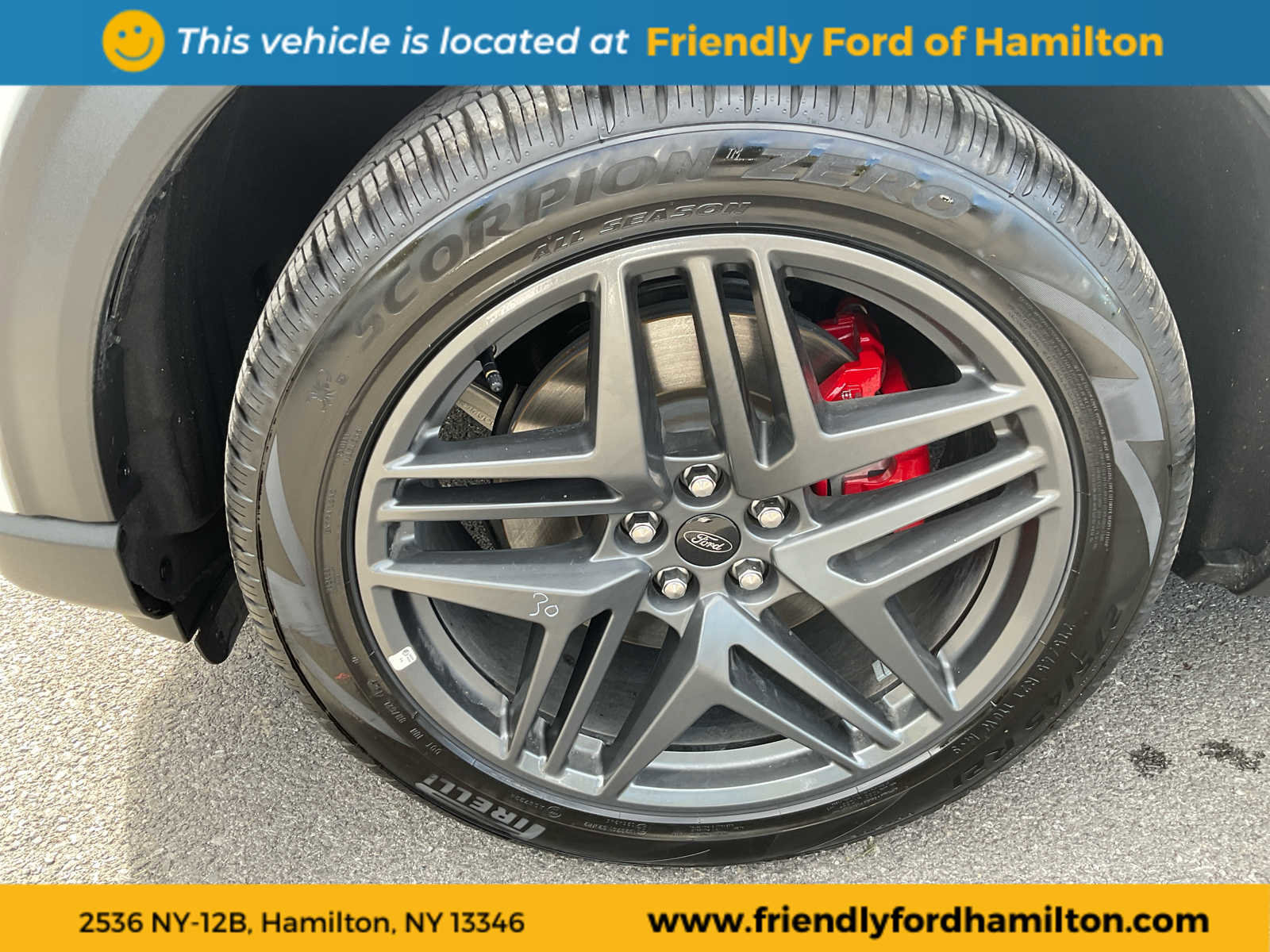 Used 2025 Ford Explorer ST-Line w/ Premium Package image 12