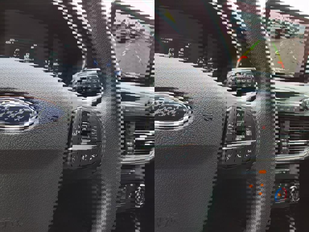 Used 2022 Ford Escape SE image 28