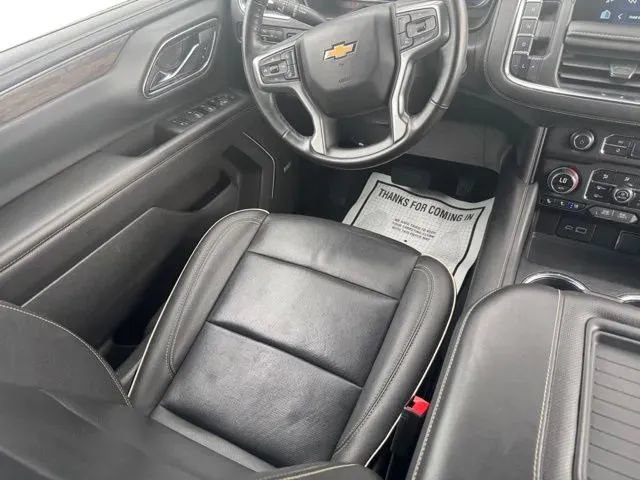 Used 2024 Chevrolet Suburban Premier AWD/4WD image 22