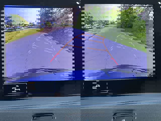 Used 2023 Cadillac XT4 Luxury w/ Cold Weather Package FWD image 26