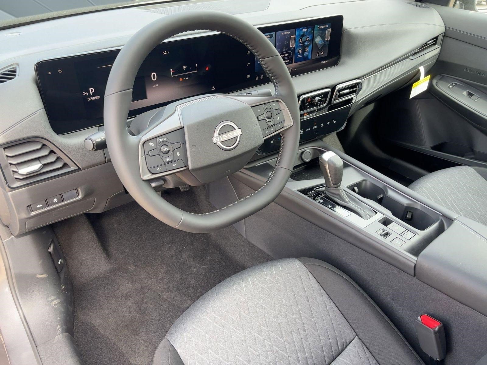 New 2026 Nissan Sentra SV w/ SV Convenience Package FWD image 4
