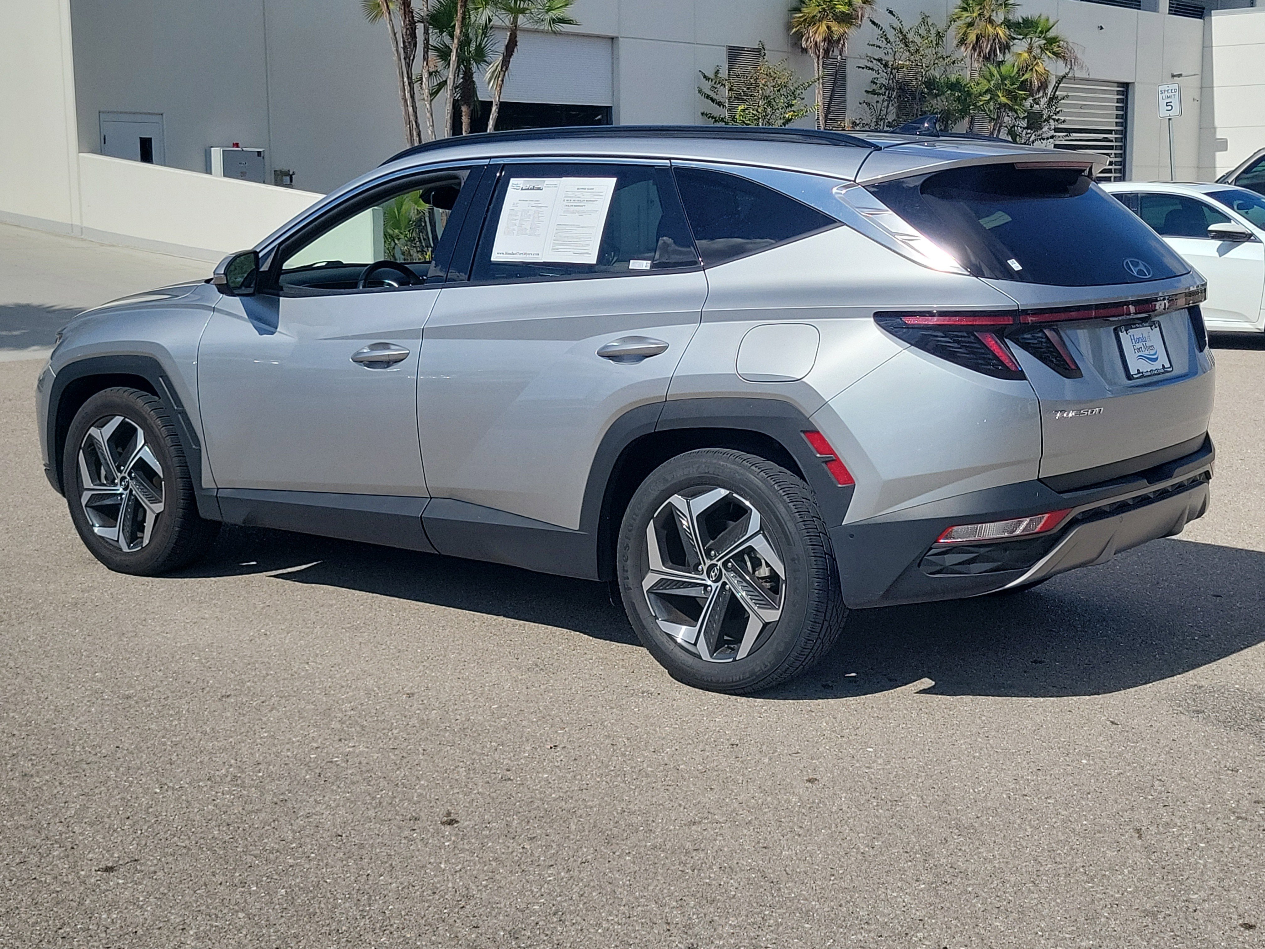 Used 2024 Hyundai Tucson Limited image 4